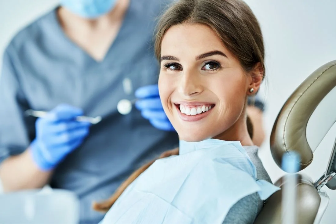 Dentist Bohemia 32